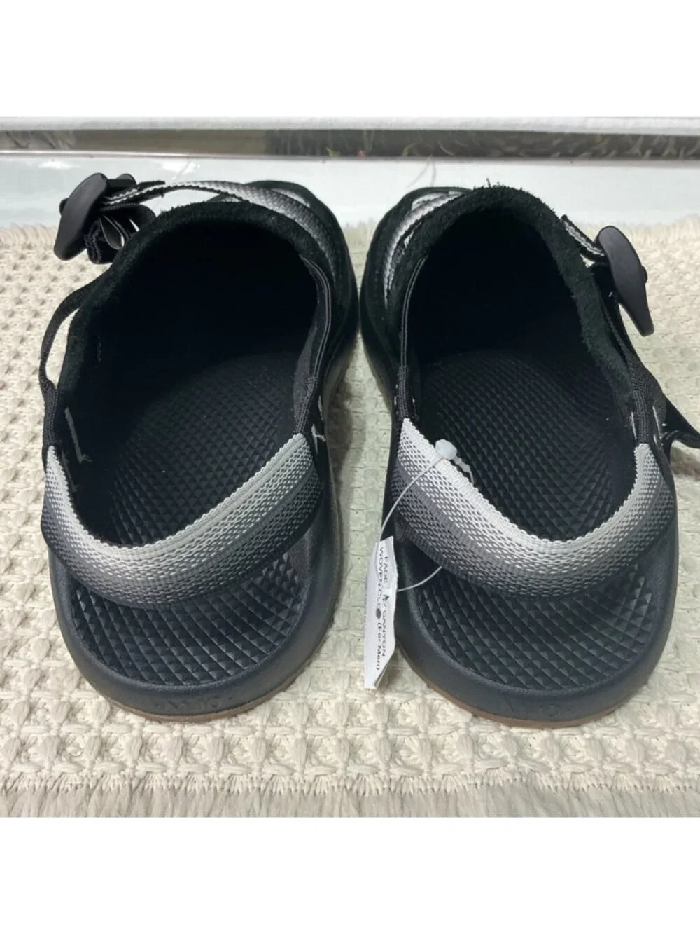 Chaco Canyon Woven Clog - Fade Black/White Men's Size 10 Adjustable Sandals